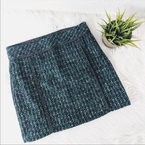 Size 8 Loft wool blend above knee skirt.